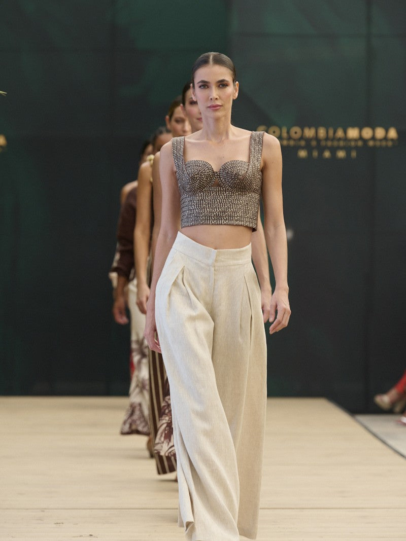 Andres Otalora opened Colombiamoda Miami with a masterful tropical luxury collection